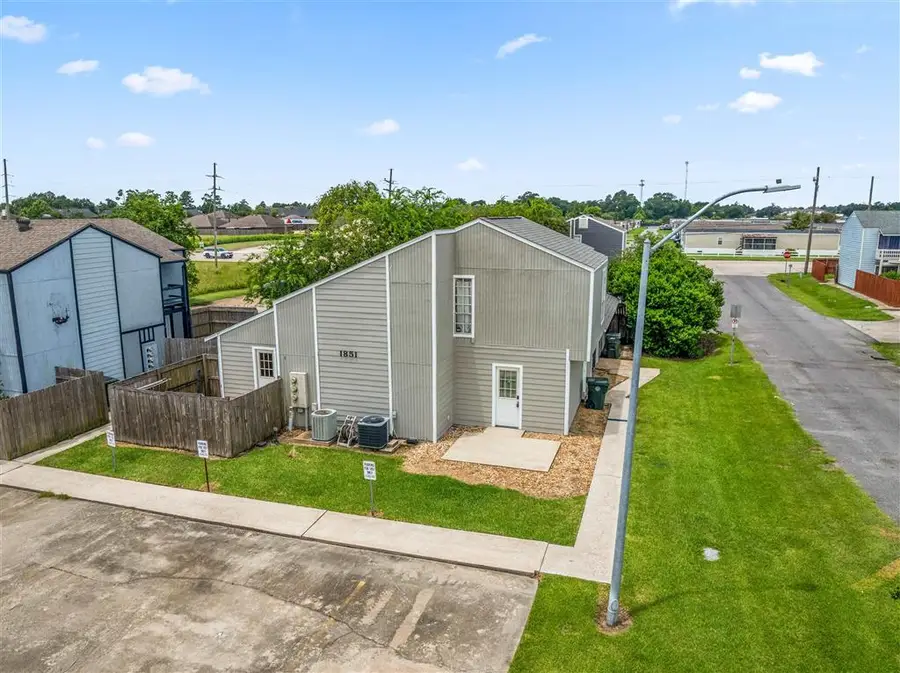1851 Fox Run Drive, Lake Charles, LA 70605 - #2