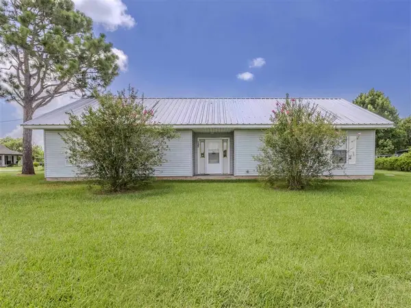 132 Thomas, Lake Charles, LA 70607-8900
