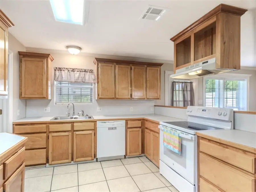 132 Thomas Lane, Lake Charles, LA 70607 - #2