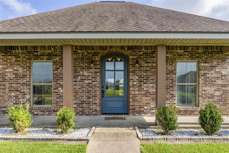 7421 Buckskin Drive, Iowa, LA 70647 - #2