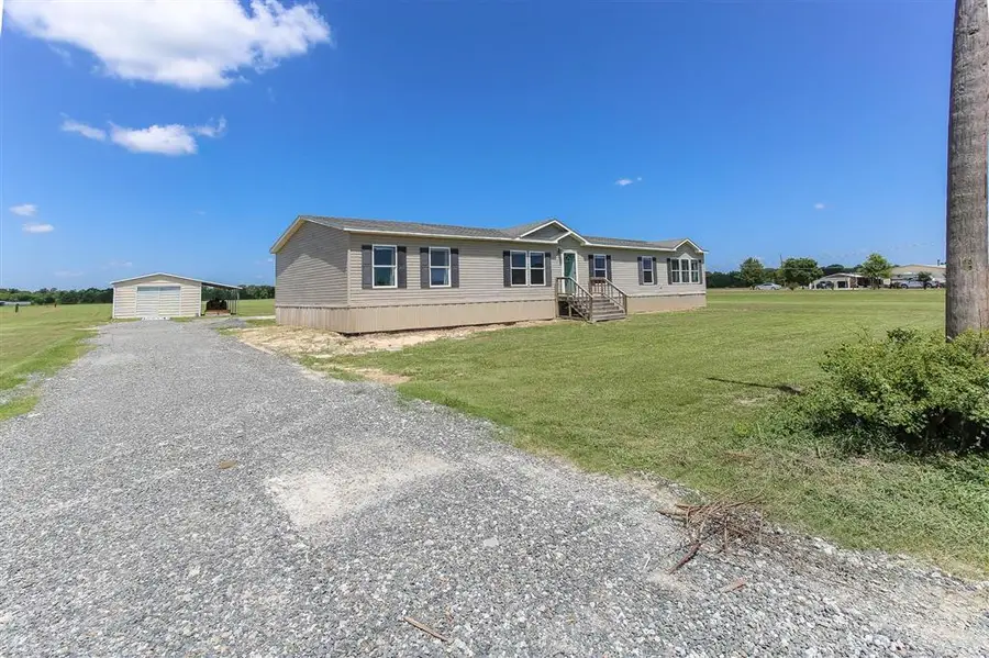 625 S Joseph Street S, Welsh, LA 70591 - #3