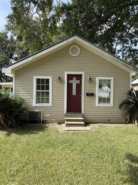 806 Fifth Street, Jennings, LA 70546