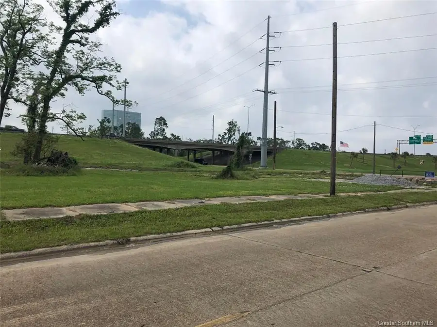 302 Church Street, Lake Charles, LA 70601 - #2