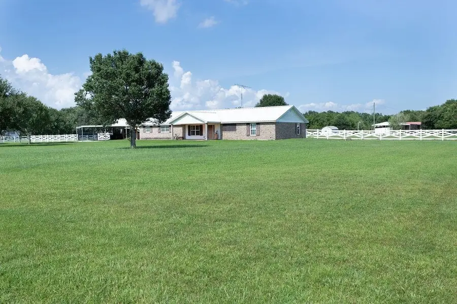 6104 Hwy 26, Jennings, LA 70546 - #3