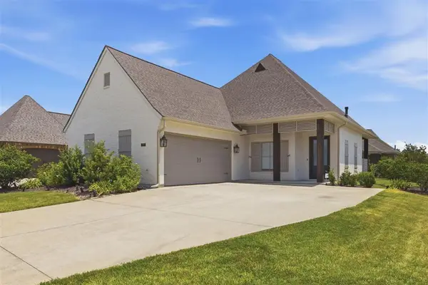 5839 Willow Breeze Drive, Lake Charles, LA 70605