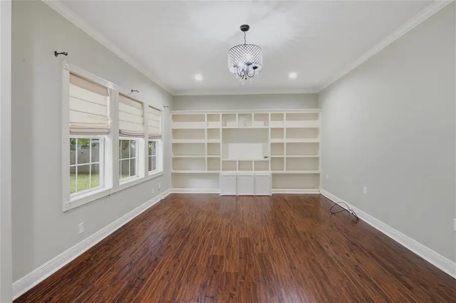 147 W Oak Lane W, Lake Charles, LA 70605 - #2