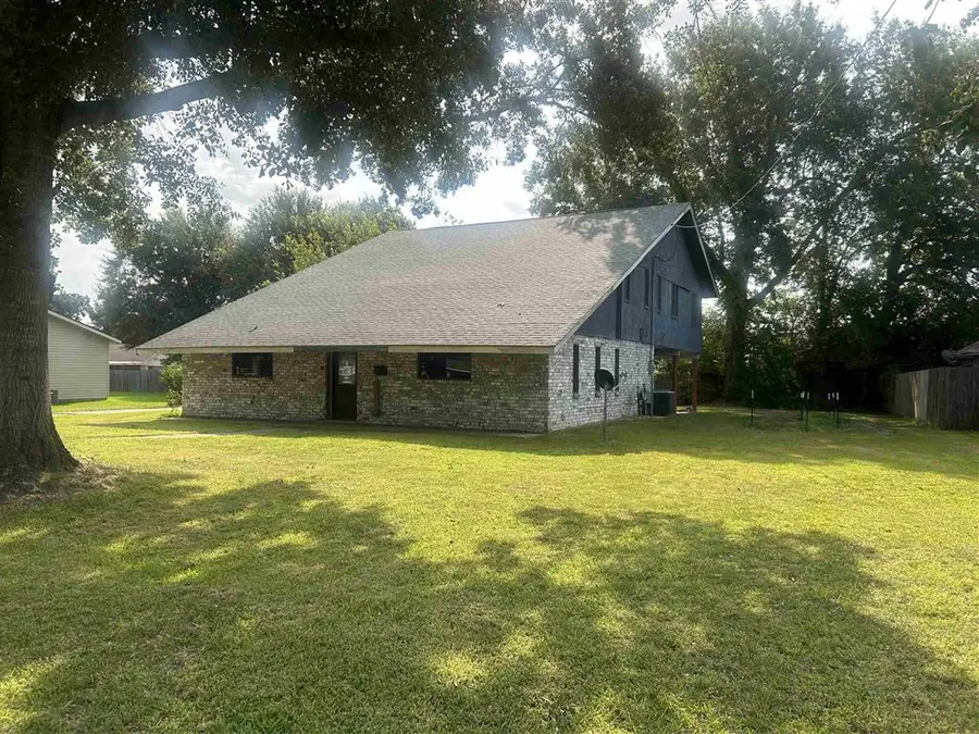 605 Central Parkway, Lake Charles, LA 70605 - #2