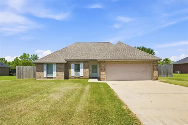 905 E 2nd E, Iowa, LA 70647