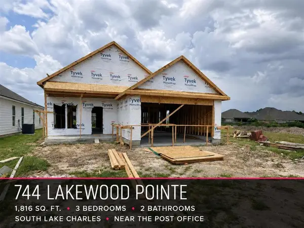 744 Lakewood Pointe Drive, Lake Charles, LA 70605