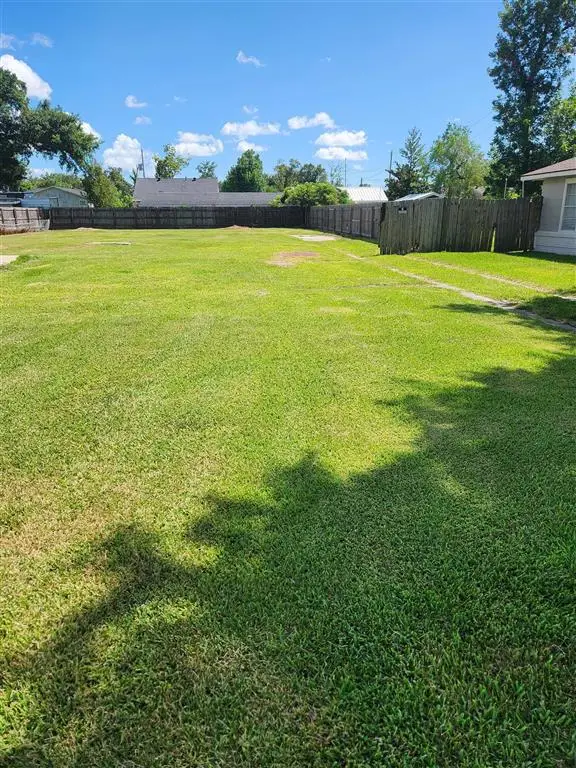 1104 Arkansas Street, Lake Charles, LA 70607