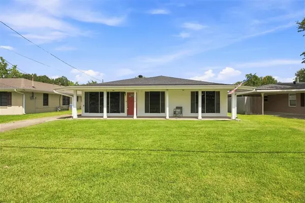 1418 E Kent Dr Drive E, Sulphur, LA 70663
