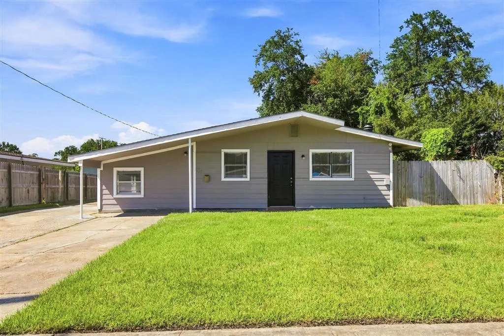 1413 Sage Dr., Lake Charles, LA 70607 - #1