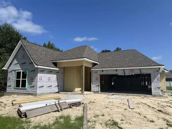 1362 W Eagle's Nest Drive W, Lake Charles, LA 70611