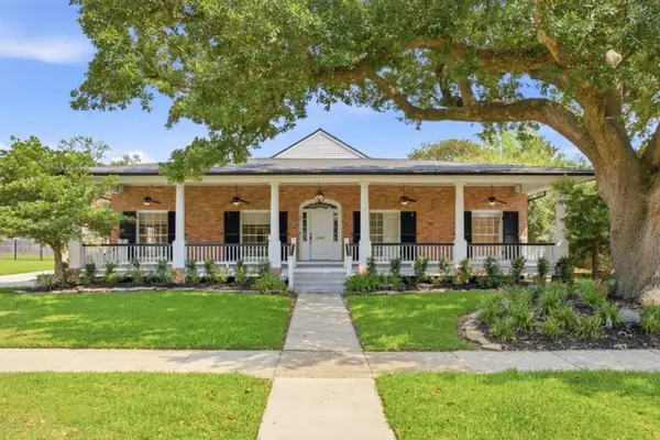105 Grove Street, Lake Charles, LA 70601