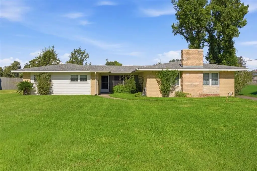 3706 Pin Oak Court, Lake Charles, LA 70605 - #1