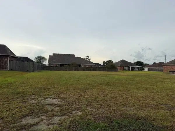 613 Archwood Street, Lake Charles, LA 70605