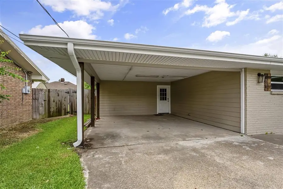 4802 Ponderosa Street, Lake Charles, LA 70605 - #3