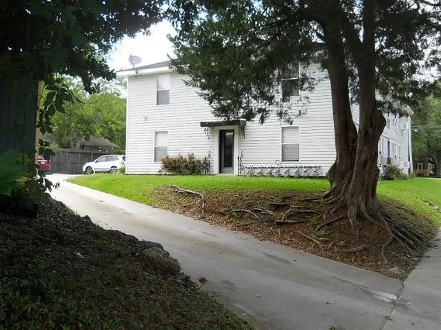 922 Cleveland Street, Lake Charles, LA 70601 - #2