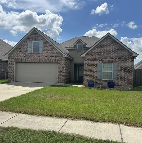 209 Madison Crossing Drive, Sulphur, LA 70665