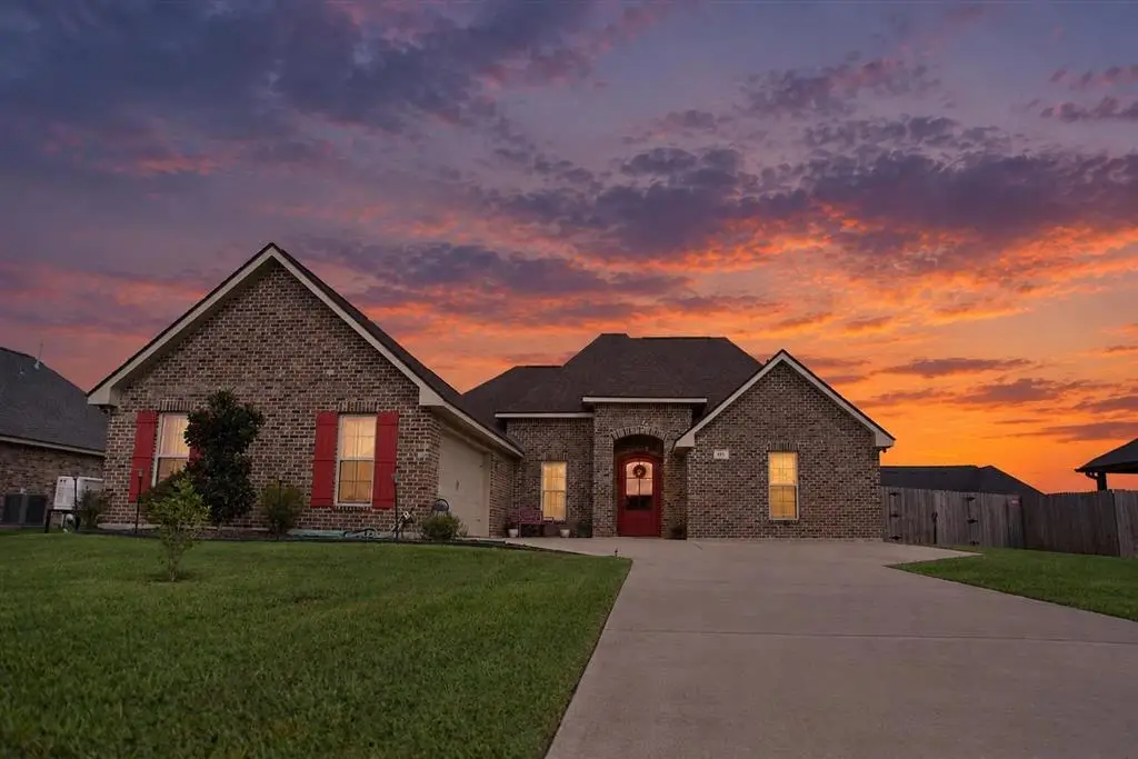 611 Chestnut, Iowa, LA 70647 - #1