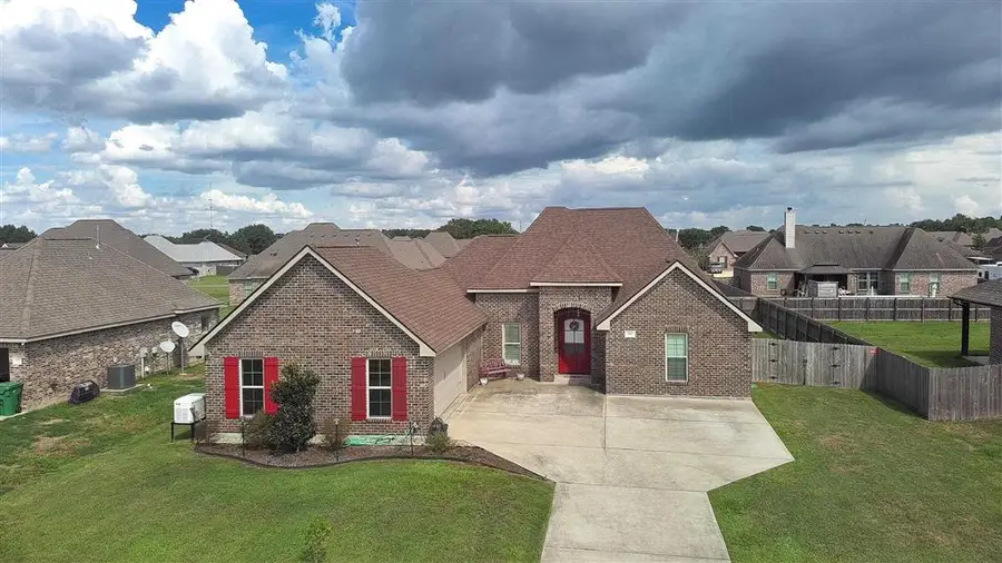 611 Chestnut, Iowa, LA 70647 - #2