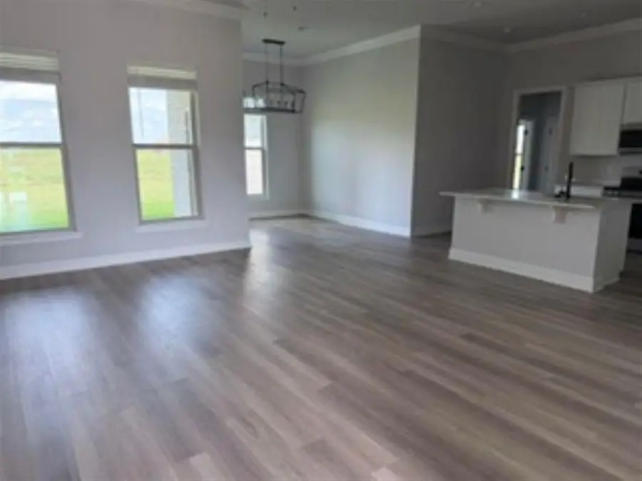7964 Colomas Towne, Iowa, LA 70647 - #2
