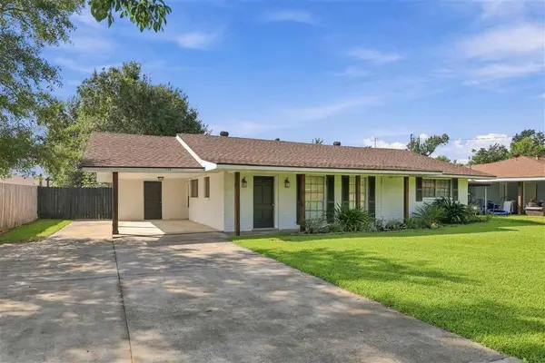 114 Lauren Ln, Sulphur, LA 70663