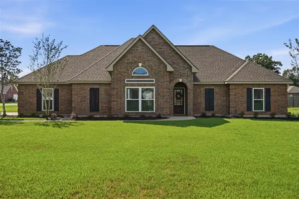 1101 Emerald Cut Lane, Lake Charles, LA 70611