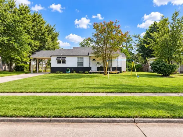 3817 Yale St Street, Lake Charles, LA 70607
