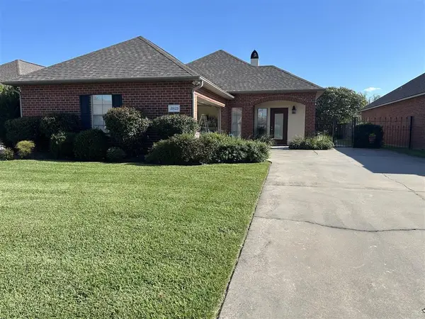 2823 S Locke Point S, Lake Charles, LA 70605