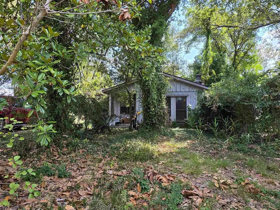 202 Seaman Street, Lake Charles, LA 70611 - #2