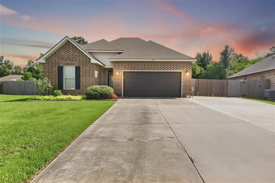 27 Walker Creek Dr Drive, Sulphur, LA 70663 - #2