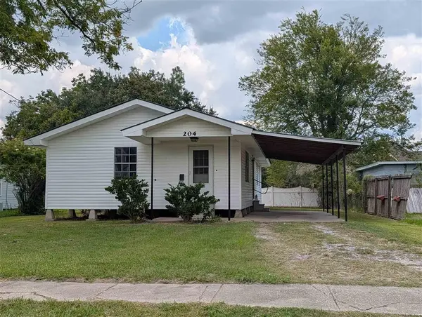 204 Clara Street, Jennings, LA 70546