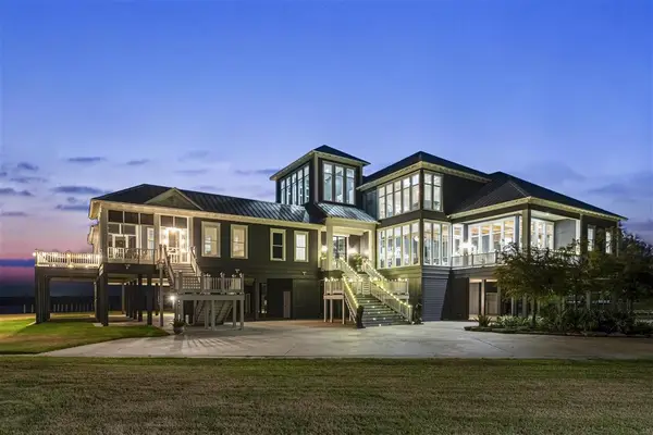 128 Seagull Lane, Lake Charles, LA 70607