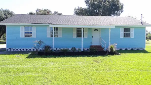 2672 N Perkins Ferry Road N, Lake Charles, LA 70611