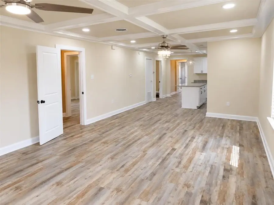 2114 N Simmons Street N, Lake Charles, LA 70601 - #2