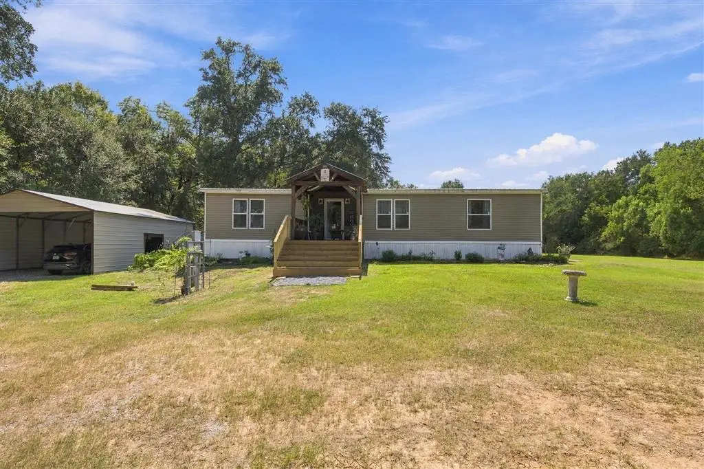 555 Iowa Avenue, Gueydan, LA 70542 - #1