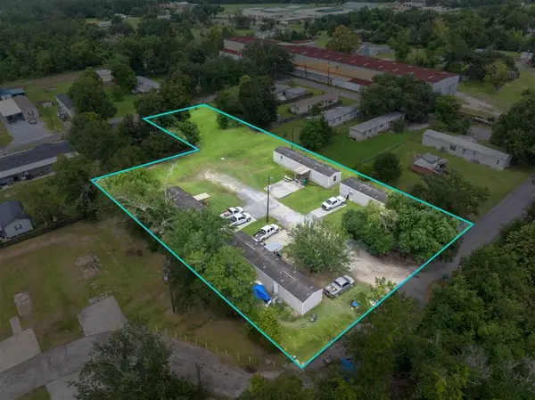 612 W Brimstone Street W, Sulphur, LA 70663