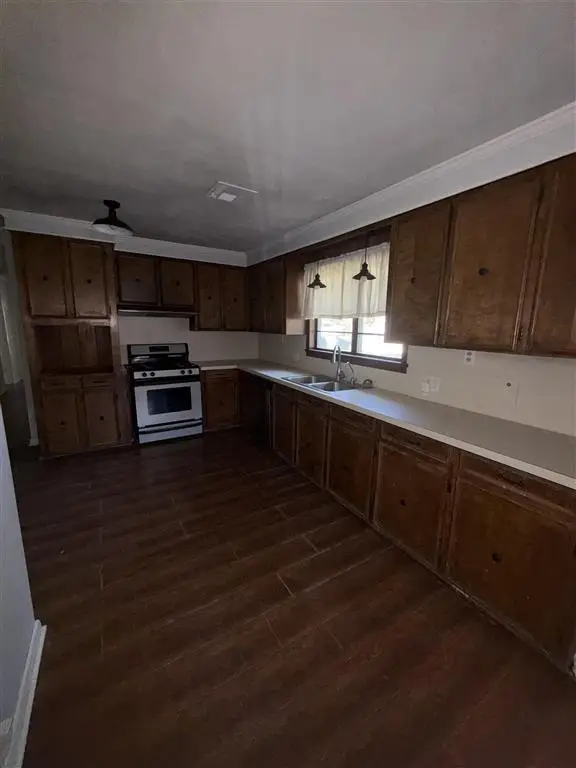 619 S Sarah Street S, Welsh, LA 70591 - #3
