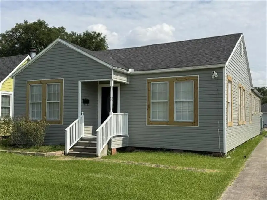 910 9th Street, Lake Charles, LA 70601 - #3