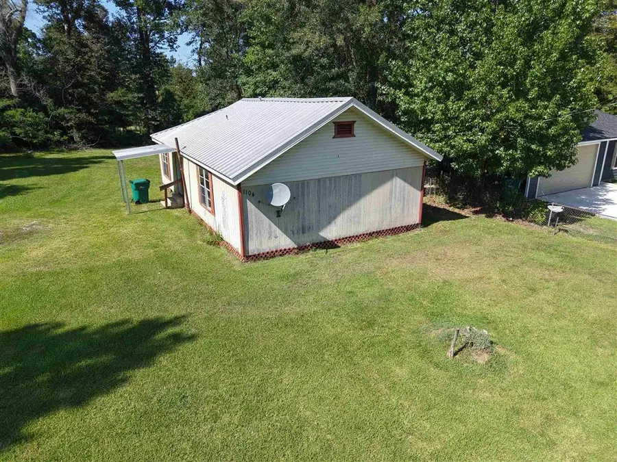 1104 Truth, Dequincy, LA 70633 - #2