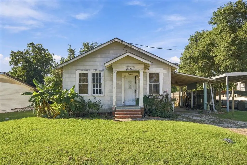 1030 15th Street, Lake Charles, LA 70601 - #1