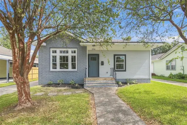 1741 Hodges Street, Lake Charles, LA 70601