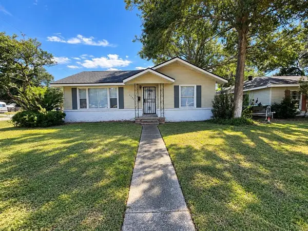 1722 11th St, Lake Charles, LA 70601