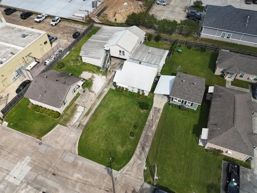315,317,317 1/2 15th Street, Lake Charles, LA 70601 - #3