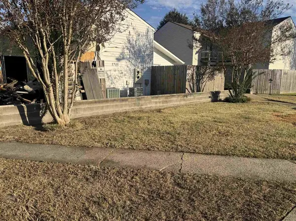 1713 Fox Run Drive, Lake Charles, LA 70605