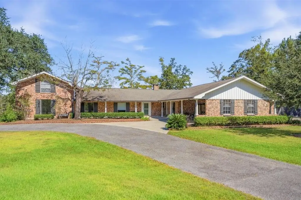 1024 Hollis Rd Road, Westlake, LA 70669 - #1
