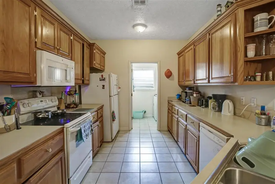 401 & 405 Burnett Street, Lake Charles, LA 70601 - #3