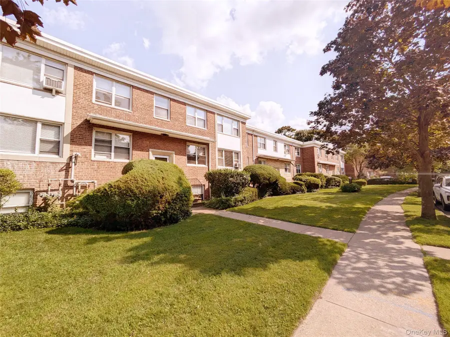 22 Keogh Lane #1A, New Rochelle, NY 10805 - #2