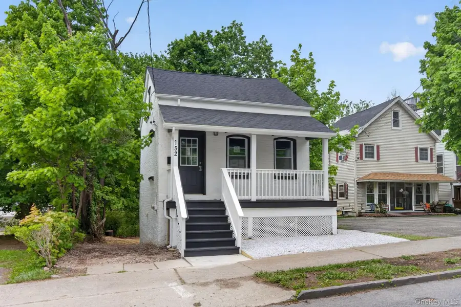 152 N Clinton Street, Poughkeepsie, NY 12601 - #3